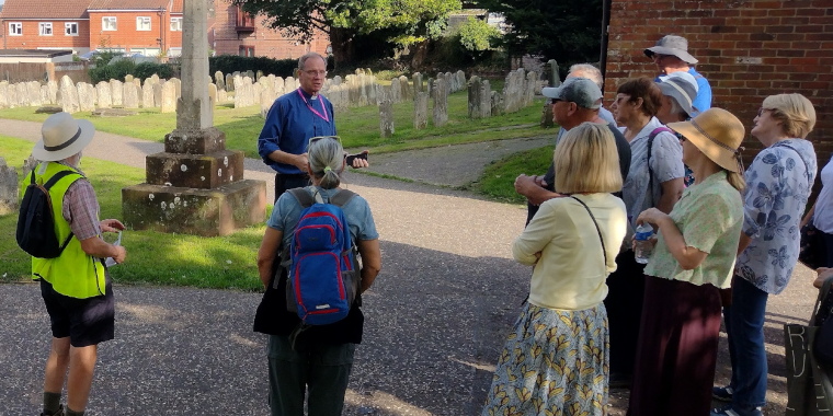 St Nicholas Churchyard