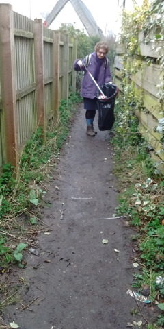 Litter picker and bag holder